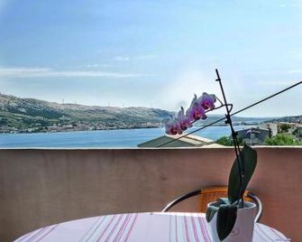 Apartment Anamaria - Pag - Balkon
