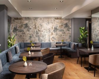 إن إتش كوليكشن روما جستنيانو - روما - ردهة