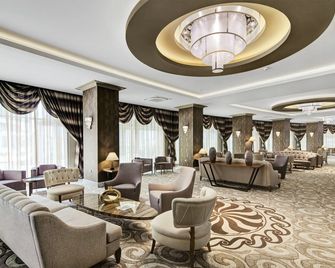 Tui Magic Life Jacaranda - Side - Lounge