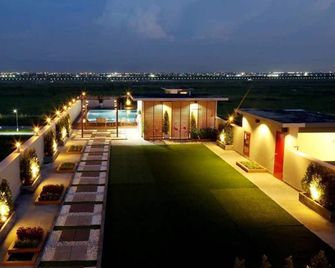 Miracle Suvarnabhumi Airport - Mueang Samut Prakan - Vista esterna