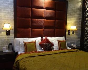 Hotel Diplomat Residency - Bareilly - Bareilly - Bedroom