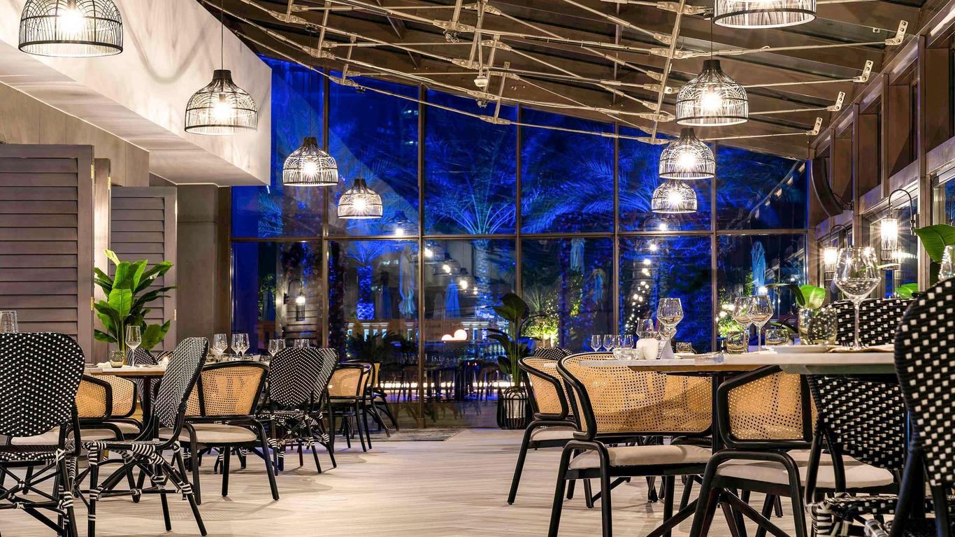 فندق سوفيتل جميرا بيتش دبي