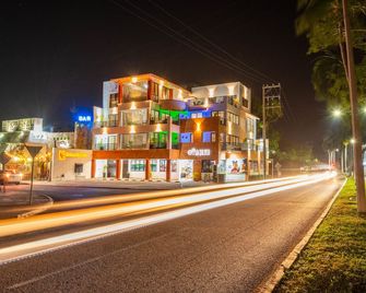 Condominios Brisas del Mar - Santa Cruz Huatulco