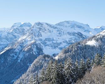 Panoramahotel Braunwald - Glarus Süd