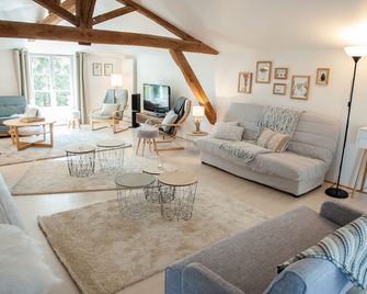 Cottage on Lake Der - Jacuzzi - 5 bdrms - 6 baths - Giffaumont-Champaubert - Salon