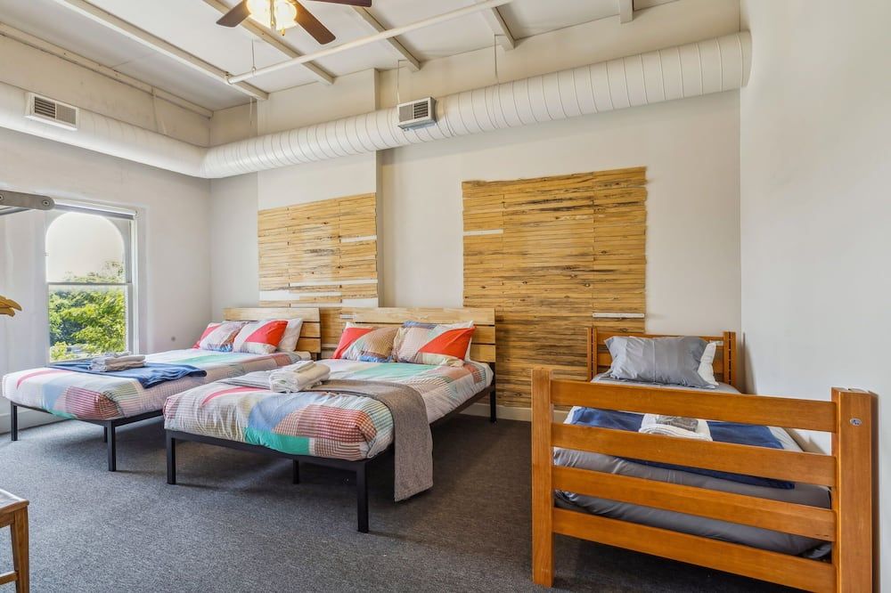 The Victor Full - Cleveland's Urban Lodge - Sleep 51! - كليفيلاند (أوهايو)