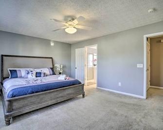 Spacious Delaware Abode w/ Private Backyard! - Delaware - Спальня