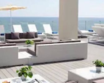 Hotel Sabina Playa Adults Only (+16) - Cala Millor - Balcón