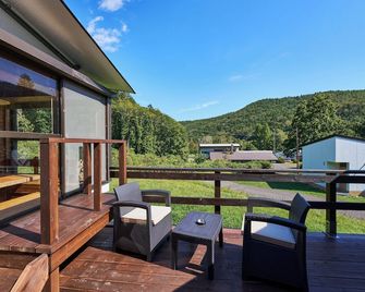 Livemax Resort Hakodate Greenpia Onuma - Mori - Balcon