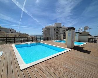 Ocean Terrace Seaview Apartment - Armação de Pêra - Pool