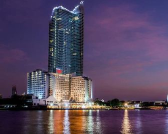 Ramada Plaza by Wyndham Bangkok Menam Riverside - Bangkok - Building