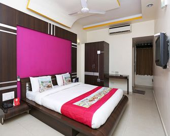 Hotel Banjara Mount Abu - Mount Abu - Makuuhuone