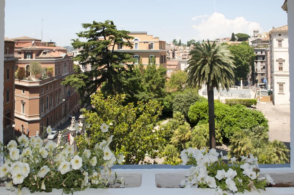 تيرازا ماركو أنطونيو لوكشري سويت