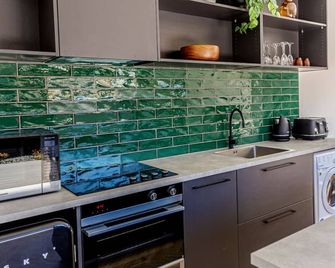 Magic On Maryburn - The Green Room - Twizel - Küche