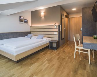 Jufa Hotel Schladming - Schladming - Bedroom