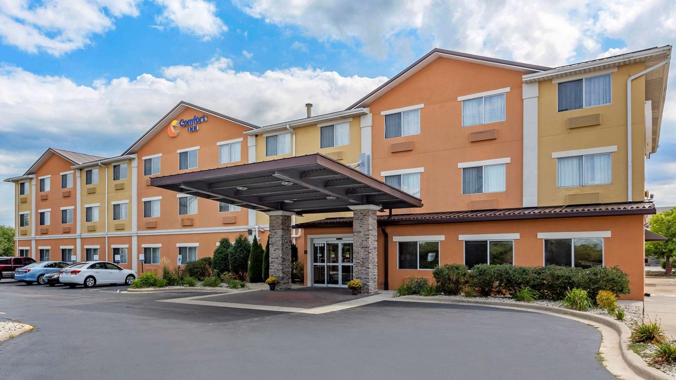 Comfort Inn Gurnee near Six Flags