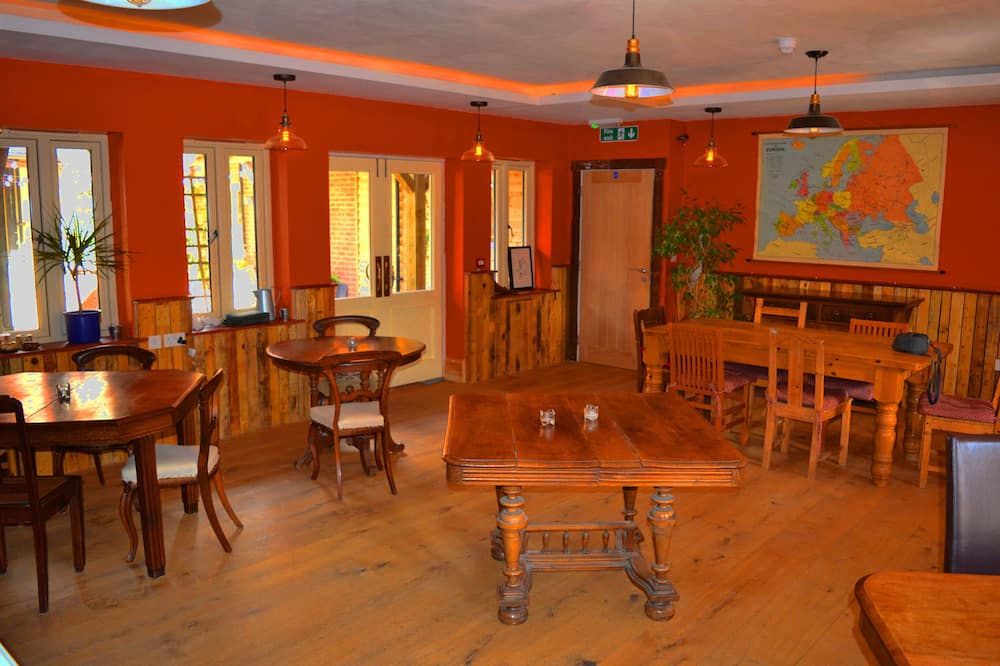 The Kingsley at Eversley - רידינג - מסעדה