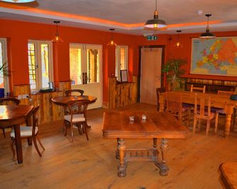 The Kingsley at Eversley - רידינג - מסעדה