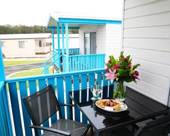 Corrimal Beach Tourist Park - Wollongong - Balcony