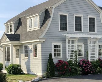 New Cottage Perfect for a Peaceful and Quiet stay on the Ocean with Beach - Harpswell - Building