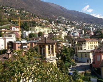 Hotel Garni Montaldi - Locarno - Vista del exterior