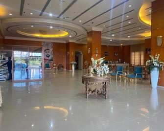 Al Massa Plus Hotel - Al Ain - Resepsjon
