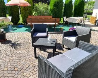 Gastehaus Thaler - Caldaro - Patio