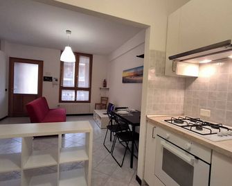 나빌리 차밍 스튜디오 - 밀라노 - 주방