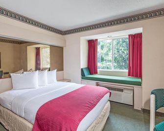 Stay Express inn and Suites Atlanta Union City - Union City