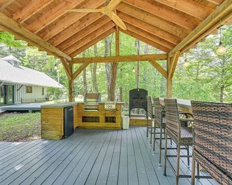 Fish and Swim Home with Catskill Creek Views! - East Durham