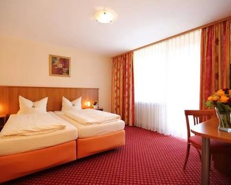 Hotel Friedenseiche - Benediktbeuern - Schlafzimmer
