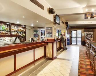 Nightcap At Balaclava Hotel - Cairns - Bar