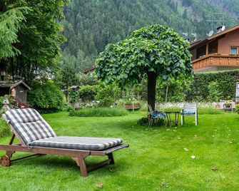 Appartments Reichegger - Villa Ottone - Innenhof