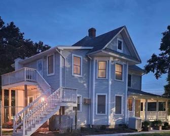 Getaway! Close to beach, outlet shopping & golf! - Millsboro - Edificio