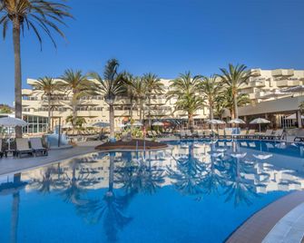 Barceló Corralejo Bay - Adults Only - Corralejo - Piscina