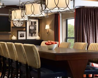 Hampton Inn Akron/Fairlawn - אקרון - חדר אוכל