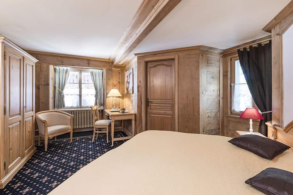 Romantik Hotel L'Etoile - Val-de-Charmey - Bedroom