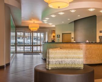 Residence Inn by Marriott Pittsburgh North Shore - Pittsburgh - Front desk