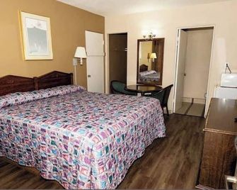 Budget In - Coleman - Bedroom