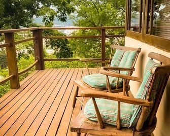 Quiet chalet with pool - Sao Roque - Balcon