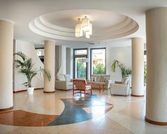 Hotel Carlo Felice - Sassari - Lobby