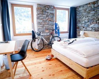 Bed&Bike Tremola San Gottardo - Airolo