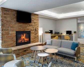 TownePlace Suites by Marriott Denver Airport at Gateway Park - Denver - Living room