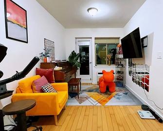 Green Haven in vibrant Brooklyn Height - Brooklyn