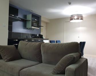 Le Bercail - Saint-Jean-de-Monts - Wohnzimmer