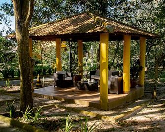 Pousada Chacara Rio Jordao - Florianópolis - Patio
