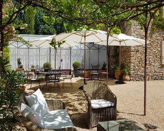 Le Mas Vigneron - Gordes - Patio