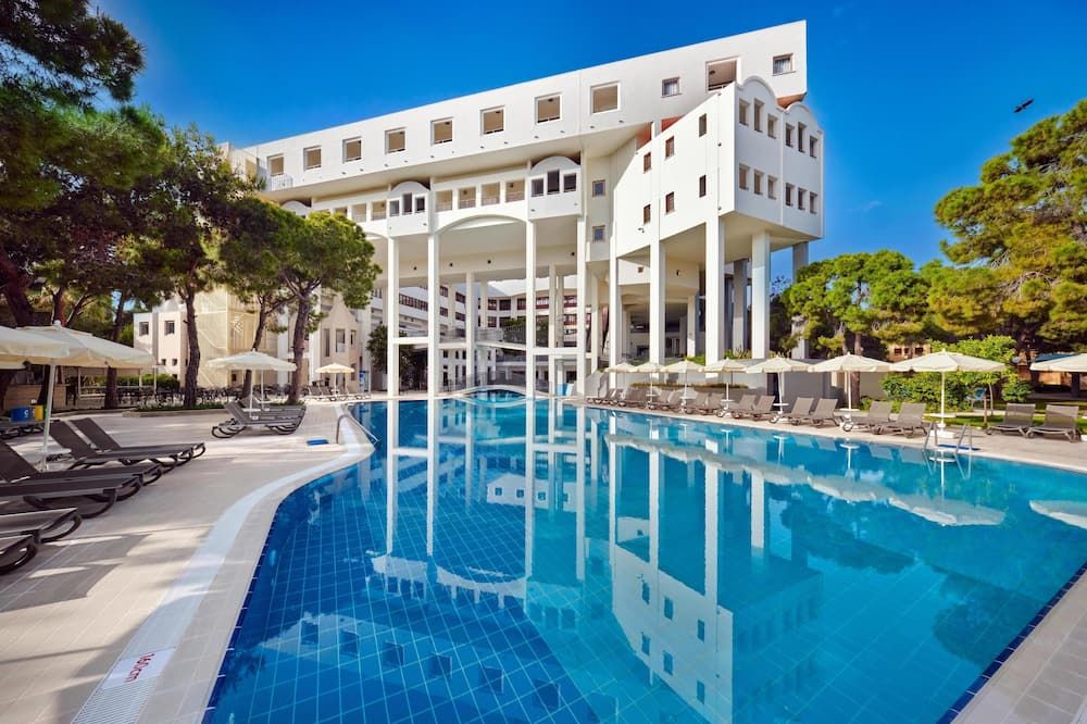 Amara Family Resort - סידה - בריכה