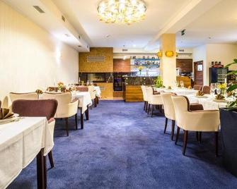 Wellness Hotel Löwe - Piešťany - Restaurant