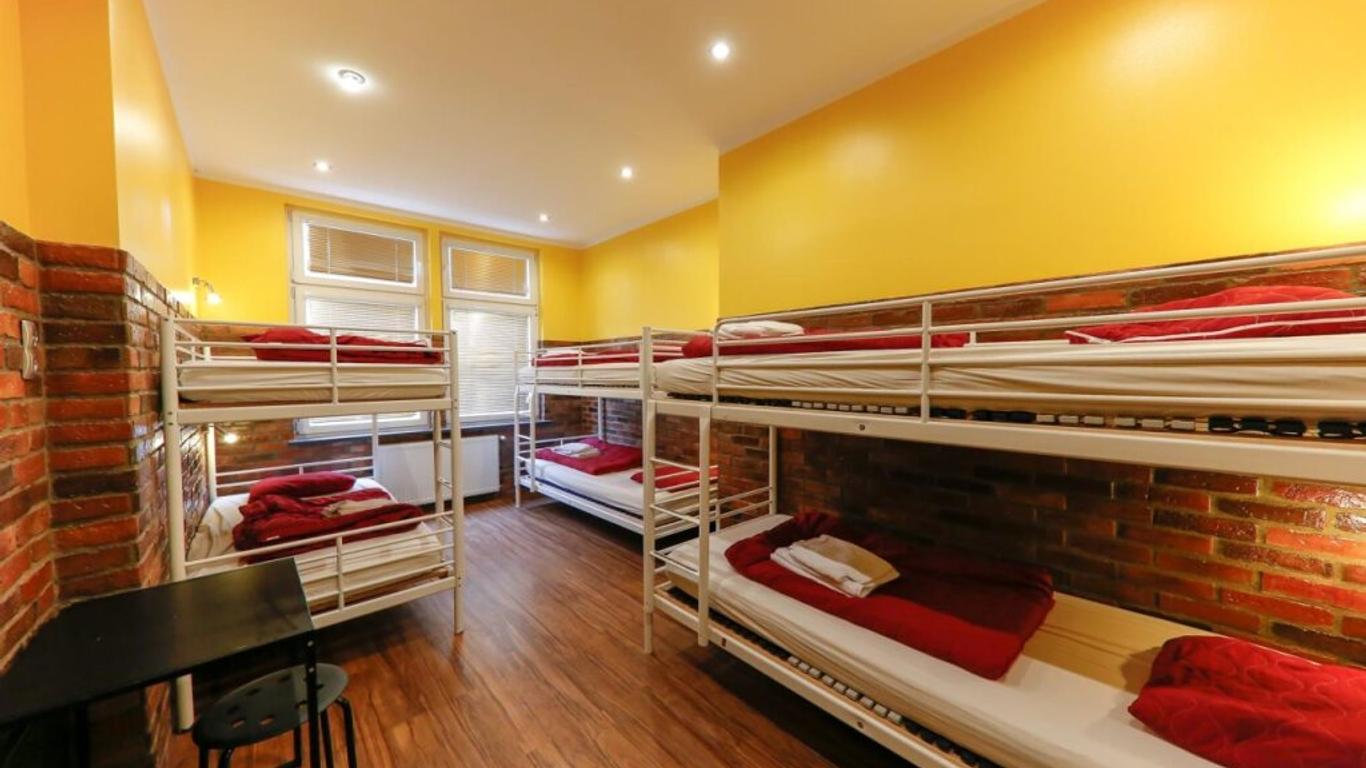 Do Step Inn Home - Hotel & Hostel